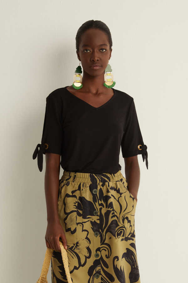 elegant-black-eco-viscose-t-shirt